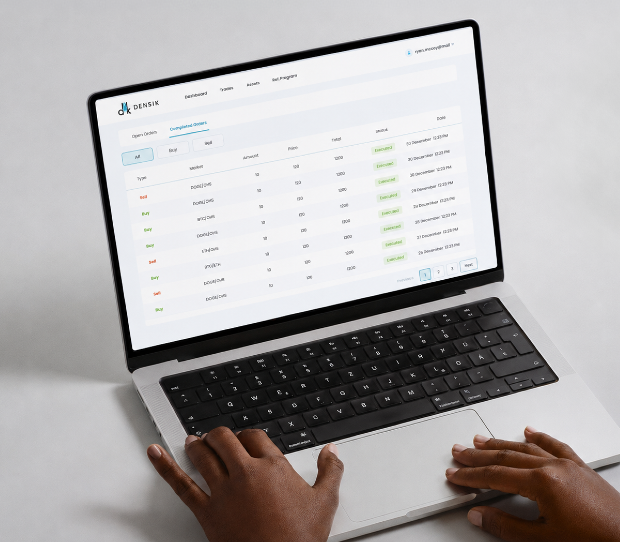 Key Features & Functionality
